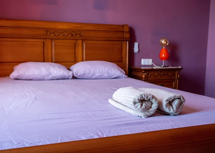 Duque Nest Hostel Costa Adeje (Tenerife)