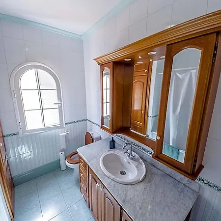 Hostel Duque Nest Costa Adeje (Tenerife)