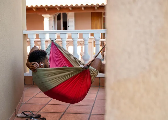 Duque Nest Ostello *